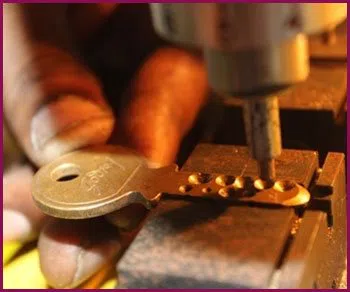 Township of Washington NJ Locksmith Township of Washington, NJ 201-897-9212 - 17-key-making